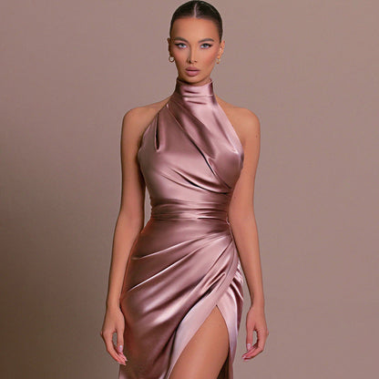 Robe Longue Col Montant Élégante